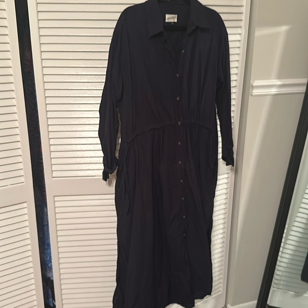 Target button down maxi dress- Navy size XL
